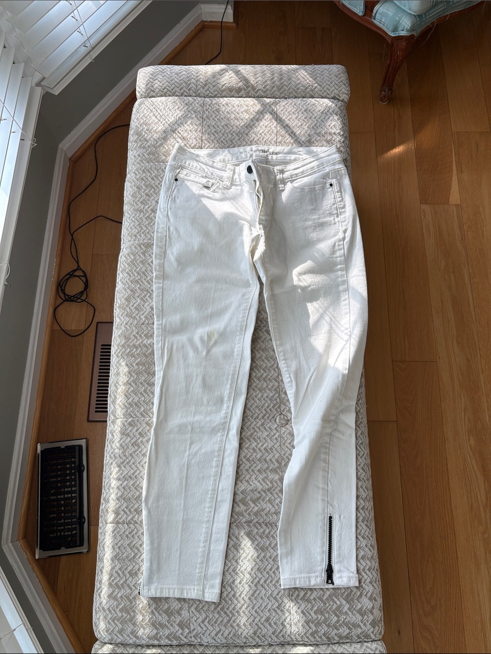 White House Black Market White Skinny Zip-Hem Pants